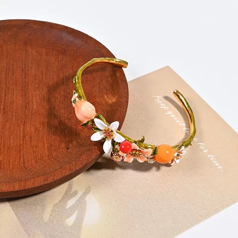 UNIQUE BRACELETS