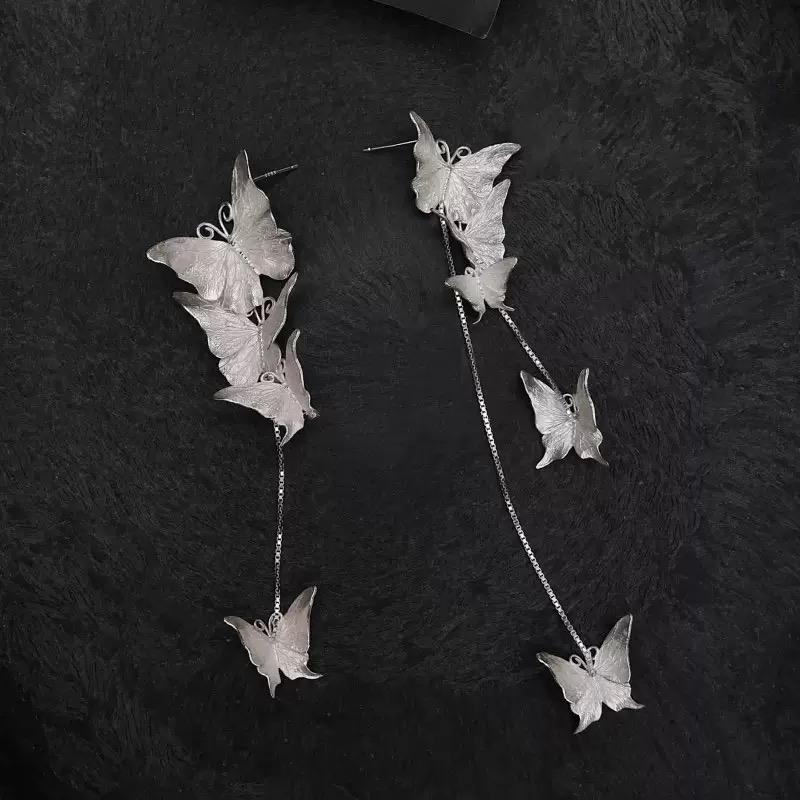Butterfly Nest-Silver butterfly group earrings