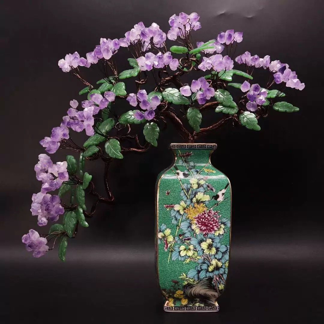 Welcoming Pine crafted from amethyst